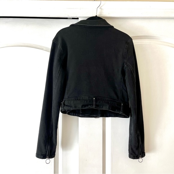 Guess Cropped Black Denim Jacket - Picture 4 of 4